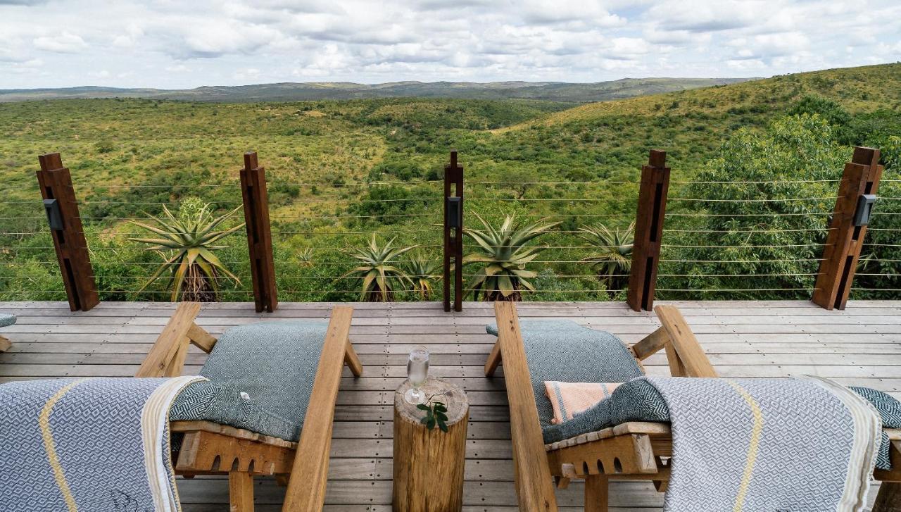 Rhino Ridge Safari Lodge KwaNompondo エクステリア 写真